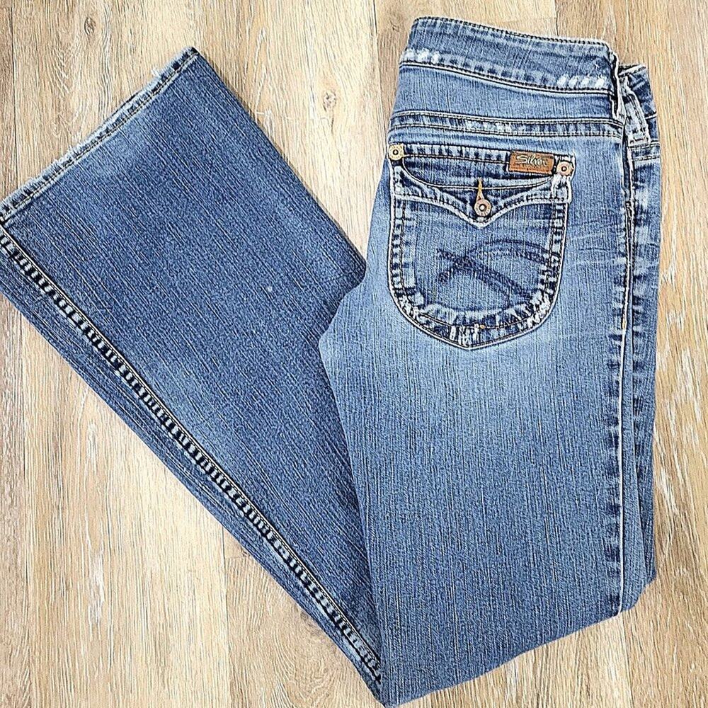 SILVER JEANS Pioneer Distressed Flare Cut Jean Size 30